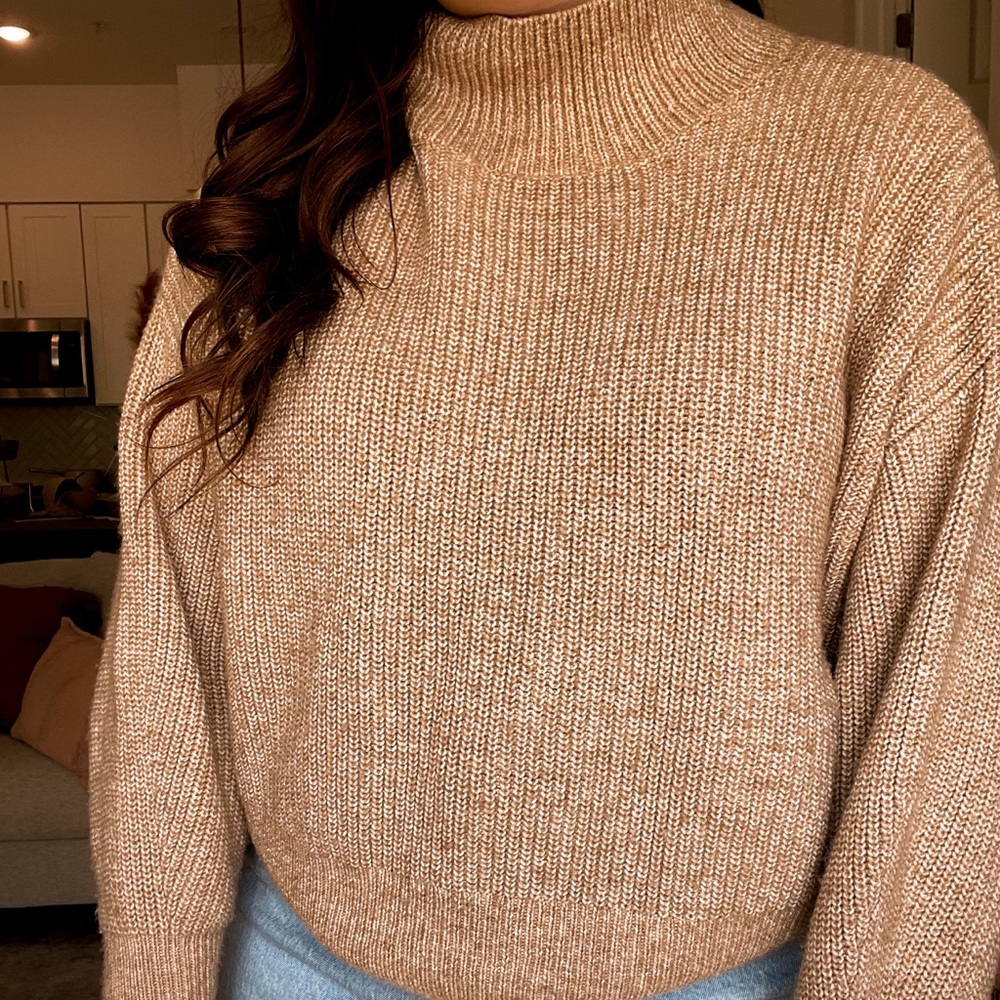 H&M Sweater